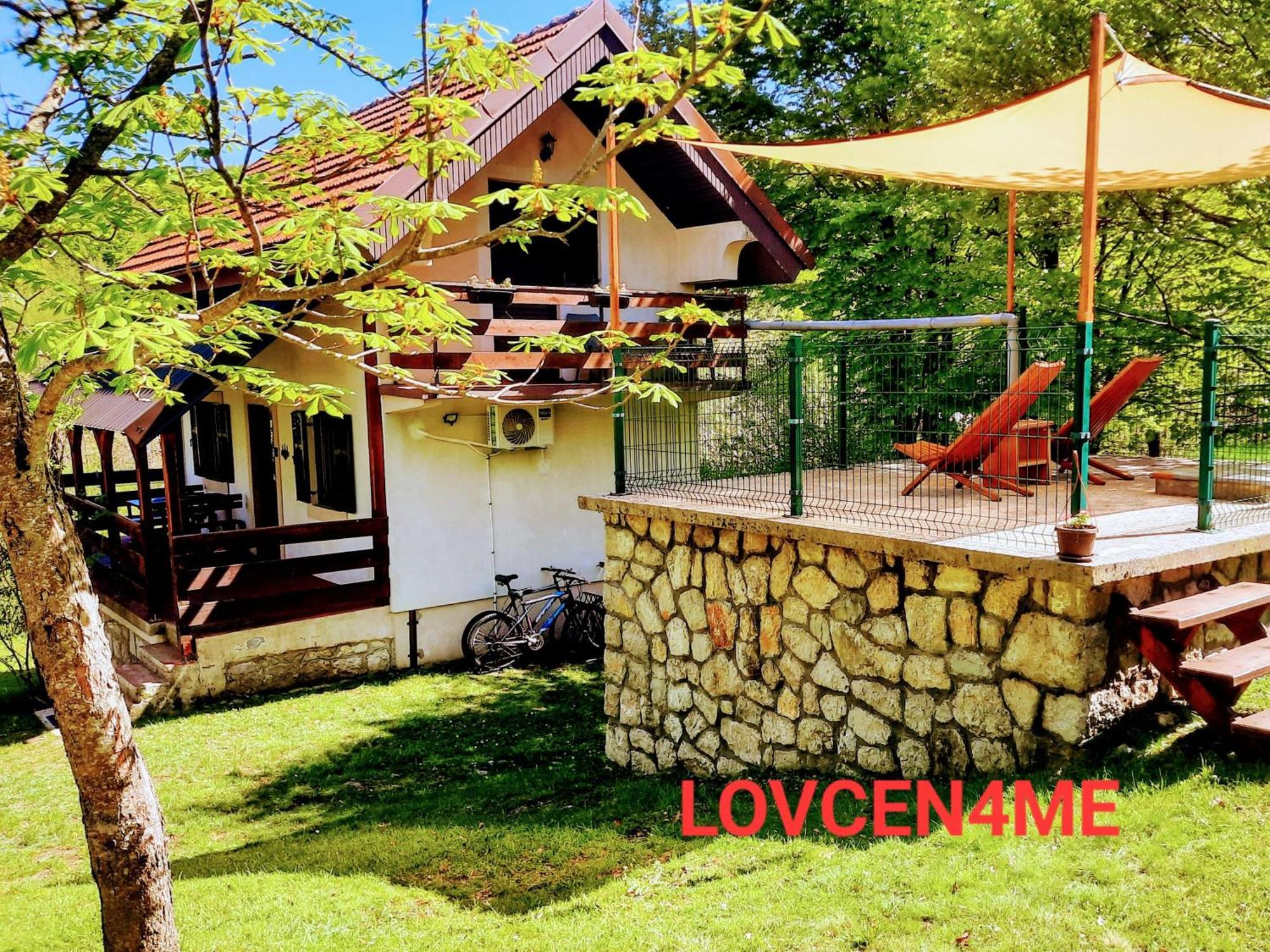ツェティニェ Lovcen4Meヴィラ エクステリア 写真